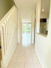 5541 NW 90th Ter in Sunrise, FL - Building Photo - Building Photo