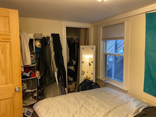 95 Boylston St, Unit 1L in Brookline, MA - Building Photo - Building Photo