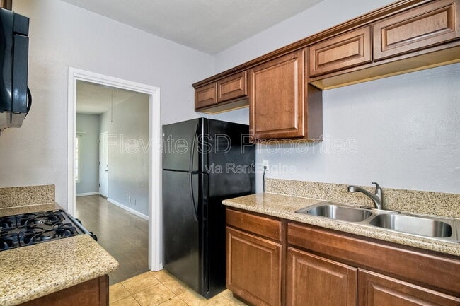 3557 College Ave in San Diego, CA - Building Photo - Building Photo