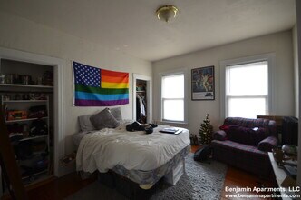 42 Brainerd Rd in Boston, MA - Foto de edificio - Building Photo