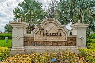9844 Venezia Cir in Naples, FL - Building Photo