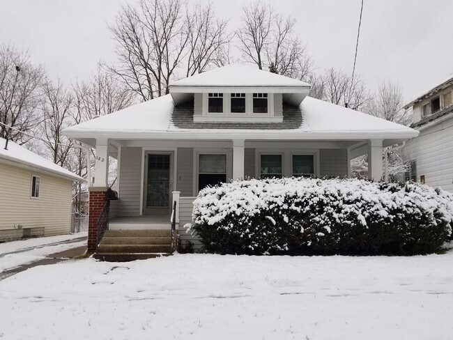 property at 182 W Euclid Ave