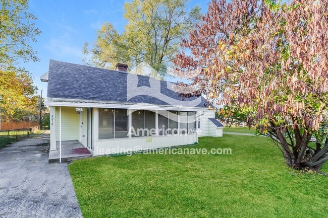 property at 2018 Neva Dr