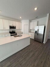 5466 NW 22nd Dr in Gainesville, FL - Building Photo - Building Photo