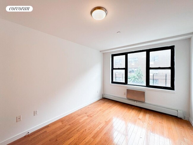 463 E 147th St in Bronx, NY - Foto de edificio - Building Photo