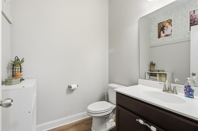 2012 Snapper St in New Bern, NC - Building Photo - Building Photo