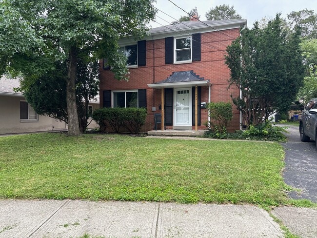 1624 Roxbury Rd, Unit Apt B