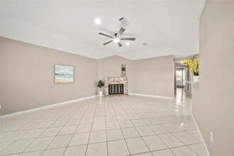 9526 Langdon Ln in Houston, TX - Building Photo - Building Photo