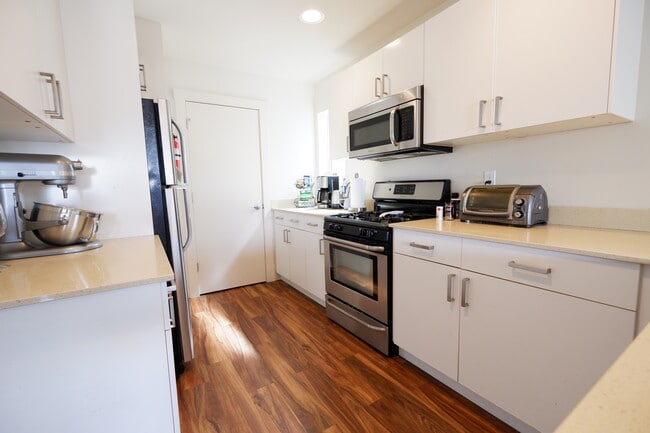 40 Florentia St in Seattle, WA - Building Photo - Building Photo