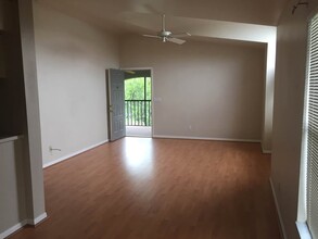 13247 Whitehaven Ln, Unit 705 in Ft. Myers, FL - Building Photo - Building Photo