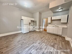 2267 Vine St in Cincinnati, OH - Building Photo - Building Photo