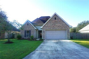 357 Mansfield Dr in Slidell, LA - Building Photo