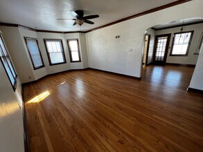 2326 Scott St in Davenport, IA - Building Photo - Building Photo