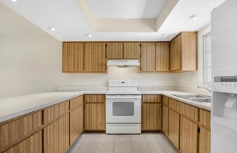 628 SE 13th St in Cape Coral, FL - Building Photo - Building Photo