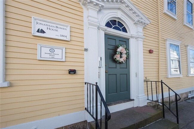 property at 35 Pelham St