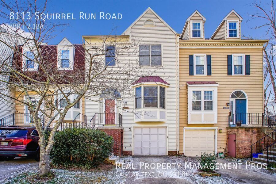 8113 Squirrel Run Rd in West Springfield, VA - Building Photo