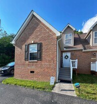 10837 Woody Dr in Knoxville, TN - Building Photo