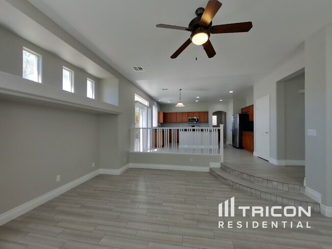 9105 Nicklewood Ave in Las Vegas, NV - Building Photo - Building Photo
