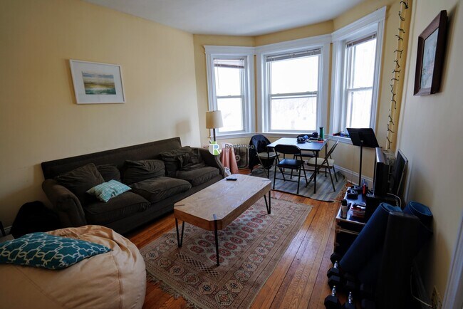 79 Gordon St