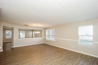 5601 Sable Way in Atlanta, GA - Building Photo - Building Photo