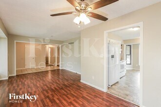 8508 Sterling Ave in Raytown, MO - Building Photo - Building Photo