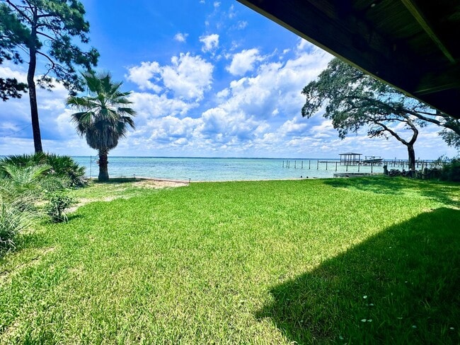 617 Calhoun Ave in Destin, FL - Building Photo - Building Photo