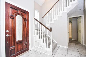 811 Sugar Plum Cir in Sugar Land, TX - Building Photo - Building Photo
