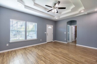 479 Corliss in San Antonio, TX - Building Photo - Building Photo