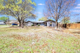 9516 Meadowheath Dr in Austin, TX - Building Photo - Building Photo