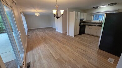 720 Alcoa Ln in Hoffman Estates, IL - Building Photo - Building Photo