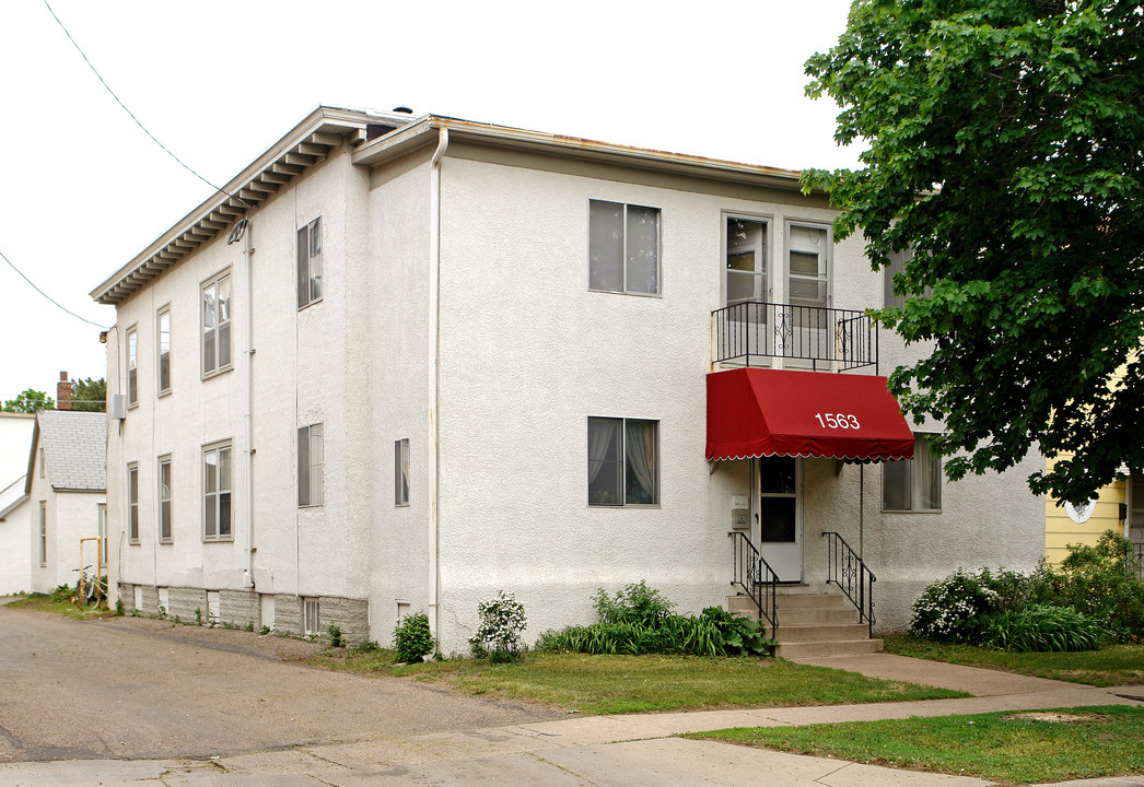 1563 Charles Ave in St. Paul, MN - Building Photo