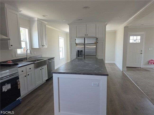 property at 101 Oak Ln