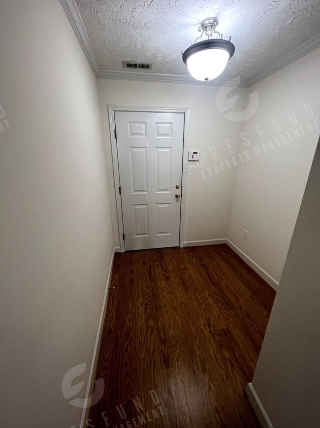 1821 Balmoral Dr in Fayetteville, NC - Building Photo - Building Photo