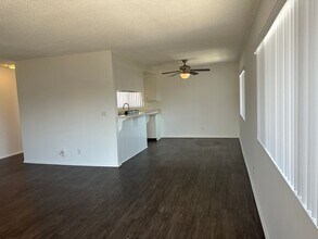 939 S Cabrillo Ave in Los Angeles, CA - Building Photo - Building Photo