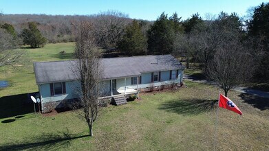 134 Church Cross Rd in Bell Buckle, TN - Building Photo - Building Photo