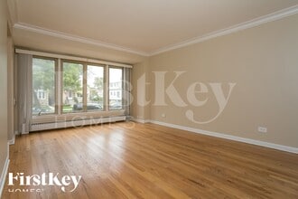 6204 S Kildare Ave in Chicago, IL - Building Photo - Building Photo