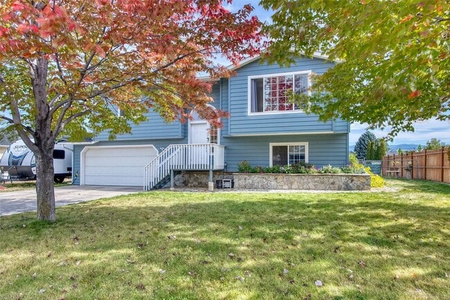 property at 112 Daniel Ct