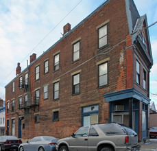 335 W McMillan St in Cincinnati, OH - Building Photo - Building Photo