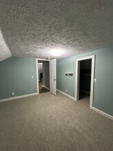 212 N Fourth St in Sturgis, MI - Building Photo - Building Photo