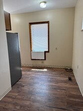 724 Fulton St W, Unit Apt 3 in Grand Rapids, MI - Building Photo - Building Photo