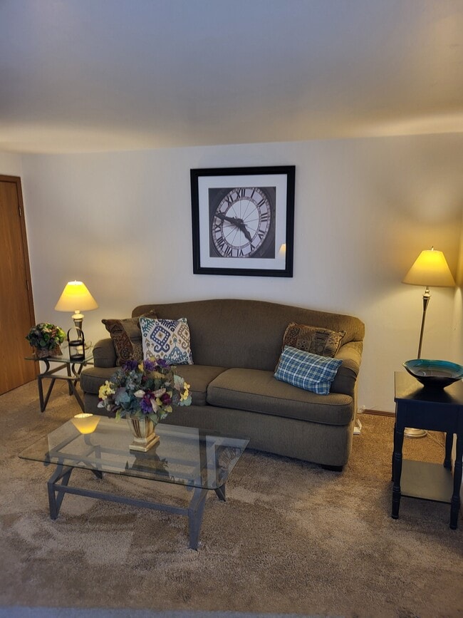 Cimarron Trails in Green Bay, WI - Building Photo - Building Photo