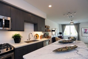 Avila in Pasadena, CA - Building Photo