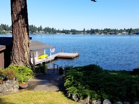 7209 Interlaaken Dr SW