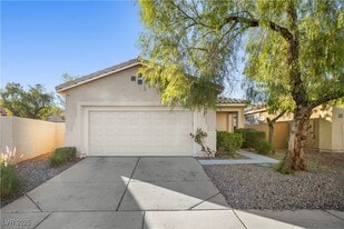 413 Magnolia Arbor St in Las Vegas, NV - Building Photo