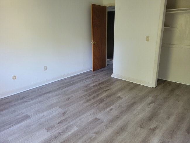 3 Shadowbrook Ln, Unit 27 in Milford, MA - Building Photo - Building Photo