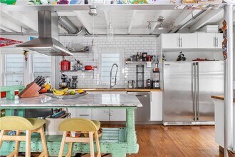 82 Willow St in Providence, RI - Building Photo - Building Photo