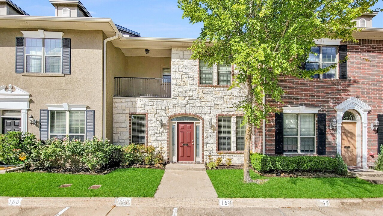 168 Forest Dr in College Station, TX - Building Photo