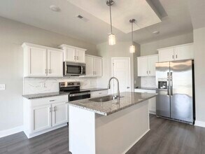 290 Elwell Rd in Clarksville, TN - Building Photo - Building Photo