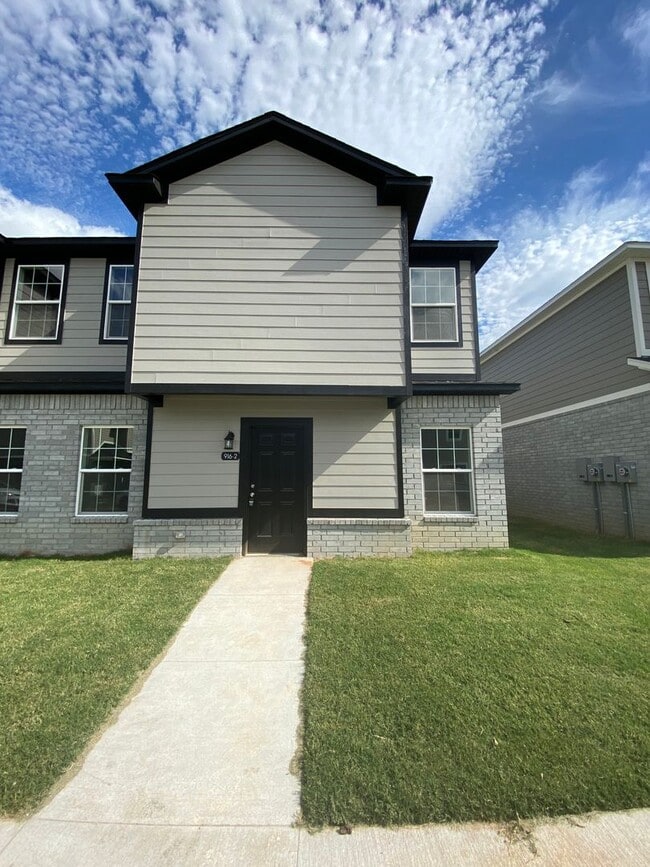 916 S Amarillo Ave in Fayetteville, AR - Building Photo - Building Photo