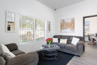 The Meridian Apartments in El Paso, TX - Foto de edificio - Interior Photo